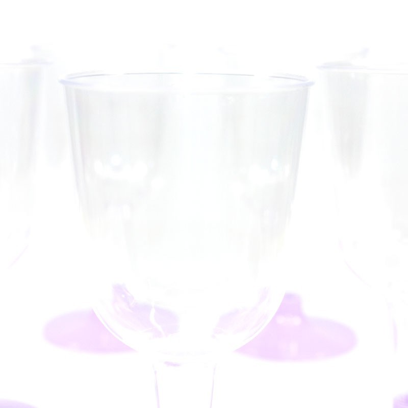 Verres à vin lilas en plastique jetable - Dragées Anahita