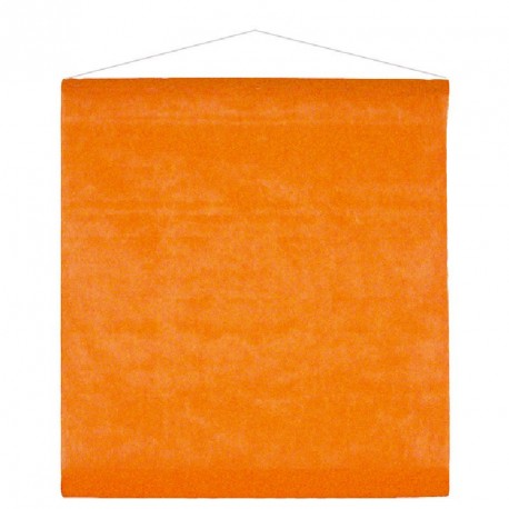 Tenture orange pour une décoration de salle colorée
