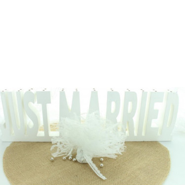 10 tulles en dentelle blanche pour épater vos convives à leur arrivée dans la salle de réception.