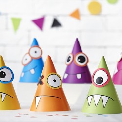 6 Chapeaux Petits Monstres pour apporter une touche de fun et d'ambiance à l'anniversaire de votre petit.