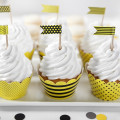 6 Cupcakes Abeille pour présenter de façon originale vos petits gâteaux. 6 Cupcakes Abeille pour présenter de façon originale vos petits gâteaux.