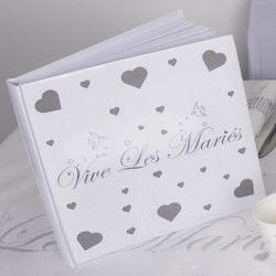 Livre d'or " Vive les mariés". Très classe et invite naturellement à formuler les meilleurs souhaits aux nouveaux mariés.