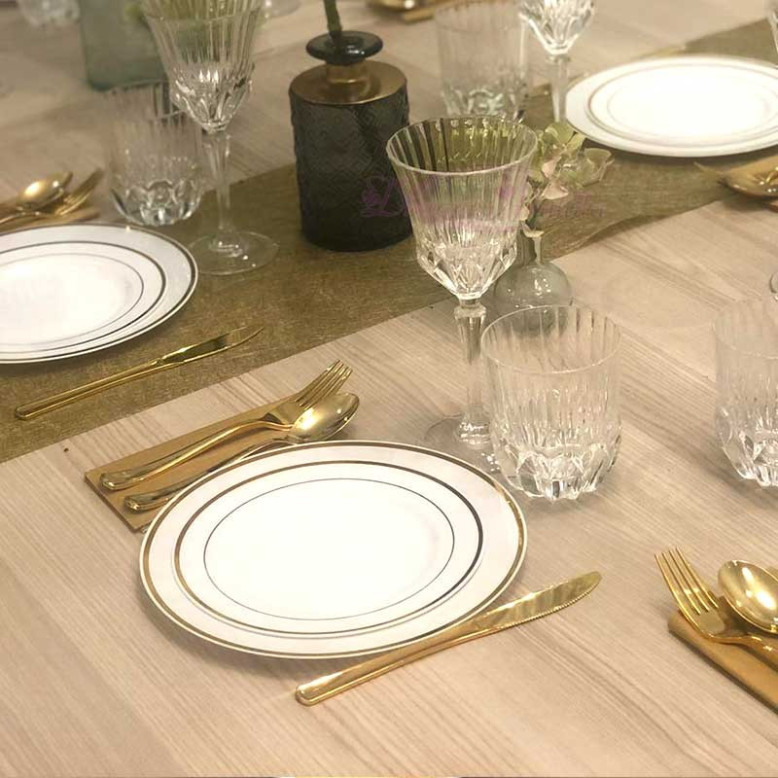 10 grandes assiettes liseré Or 26 cm 10 grandes assiettes liseré Or 26 cm