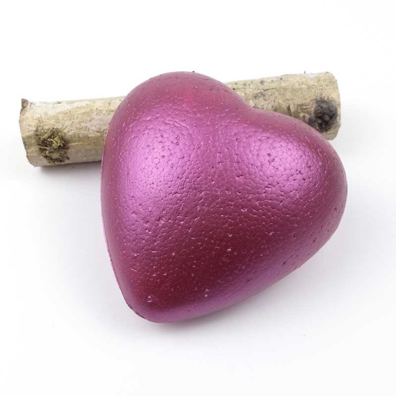 Customisez ce coeur en polystyrène de 9 cm pour vos activités créatives Customisez ce coeur en polystyrène de 9 cm pour vos activités créatives