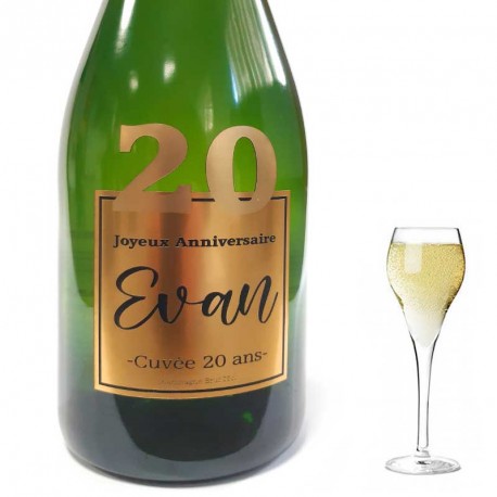 Une bouteille de Champagne personnalisée pour vos 20 ans