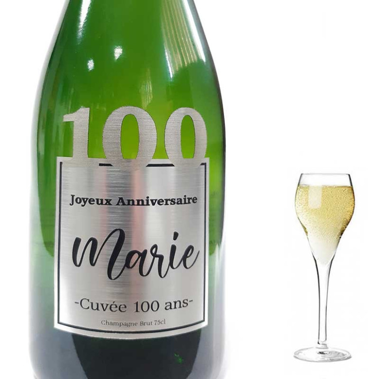 Originale cette bouteille avec une étiquette personnalisée pour vos 100 ans Originale cette bouteille avec une étiquette personnalisée pour vos 100 ans