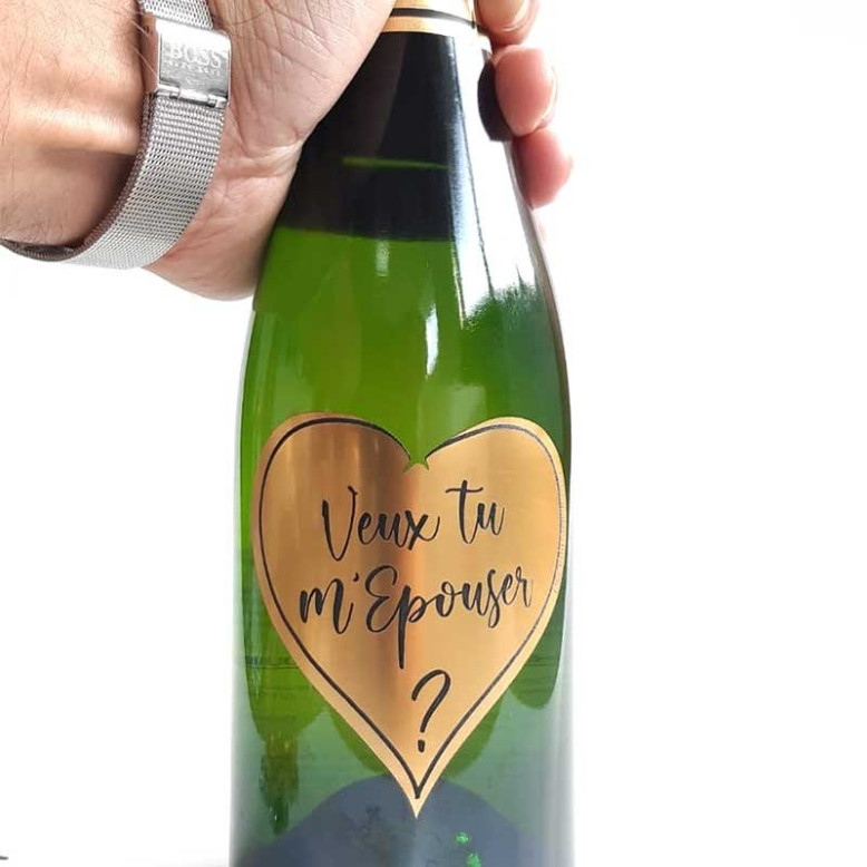 Bouteille de Champagne Veux tu m'épouser ? Bouteille de Champagne Veux tu m'épouser ?