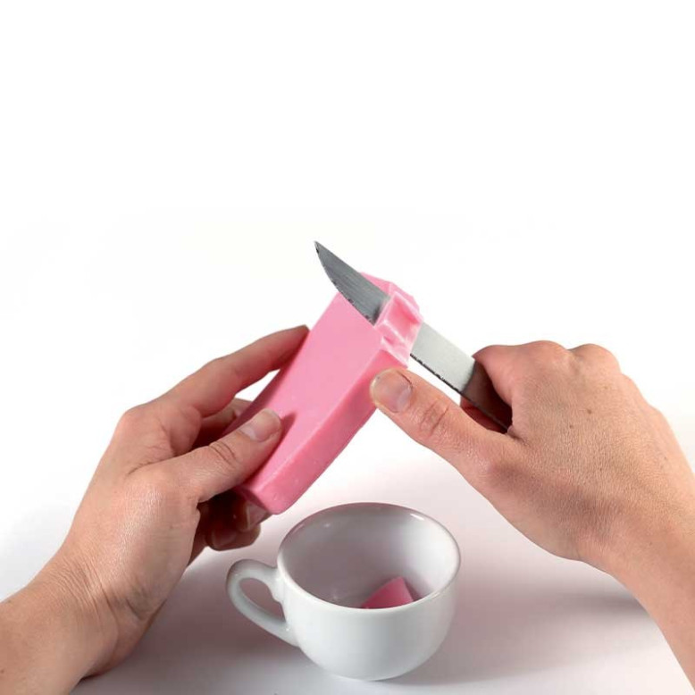 Couper le savon couleur rose Couper le savon couleur rose
