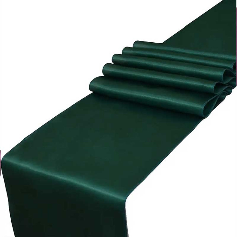 10 Chemins de table en satin 30 x 275 cm 10 Chemins de table en satin 30 x 275 cm