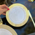 16 assiettes Or "Louxor" 8 grandes + 8 petites