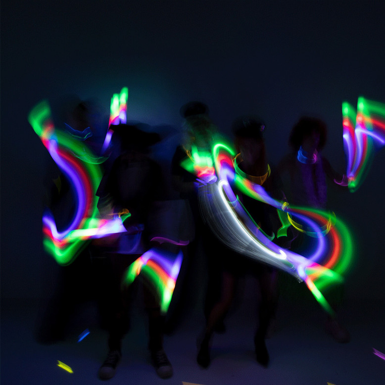 Bâton mousse lumineux LED multicolore - Dragées Anahita Bâton mousse lumineux LED multicolore - Dragées Anahita