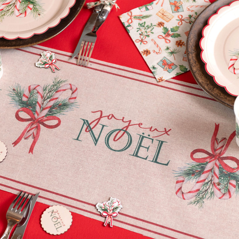 Chemin de Table Bouquet de Noël - Déco de Noël - Dragées Anahita Chemin de Table Bouquet de Noël - Déco de Noël - Dragées Anahita