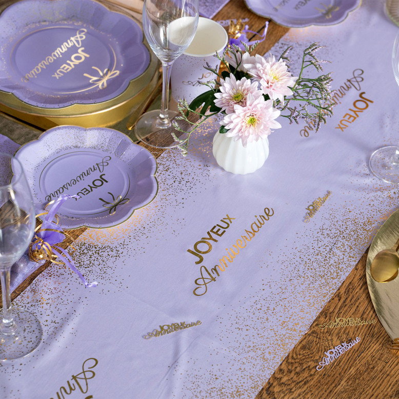 Chemin de Table Joyeux Anniversaire Lilas et Or - Dragées Anahita